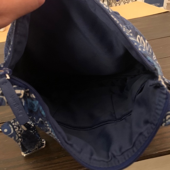 Vera Bradley Bag with Matching Wallet - Picture 5 of 5